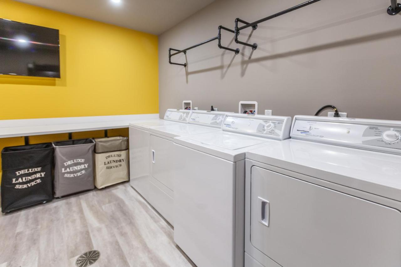 Frontdesk I The Blonde Apts Downtown Σινσινάτι Εξωτερικό φωτογραφία