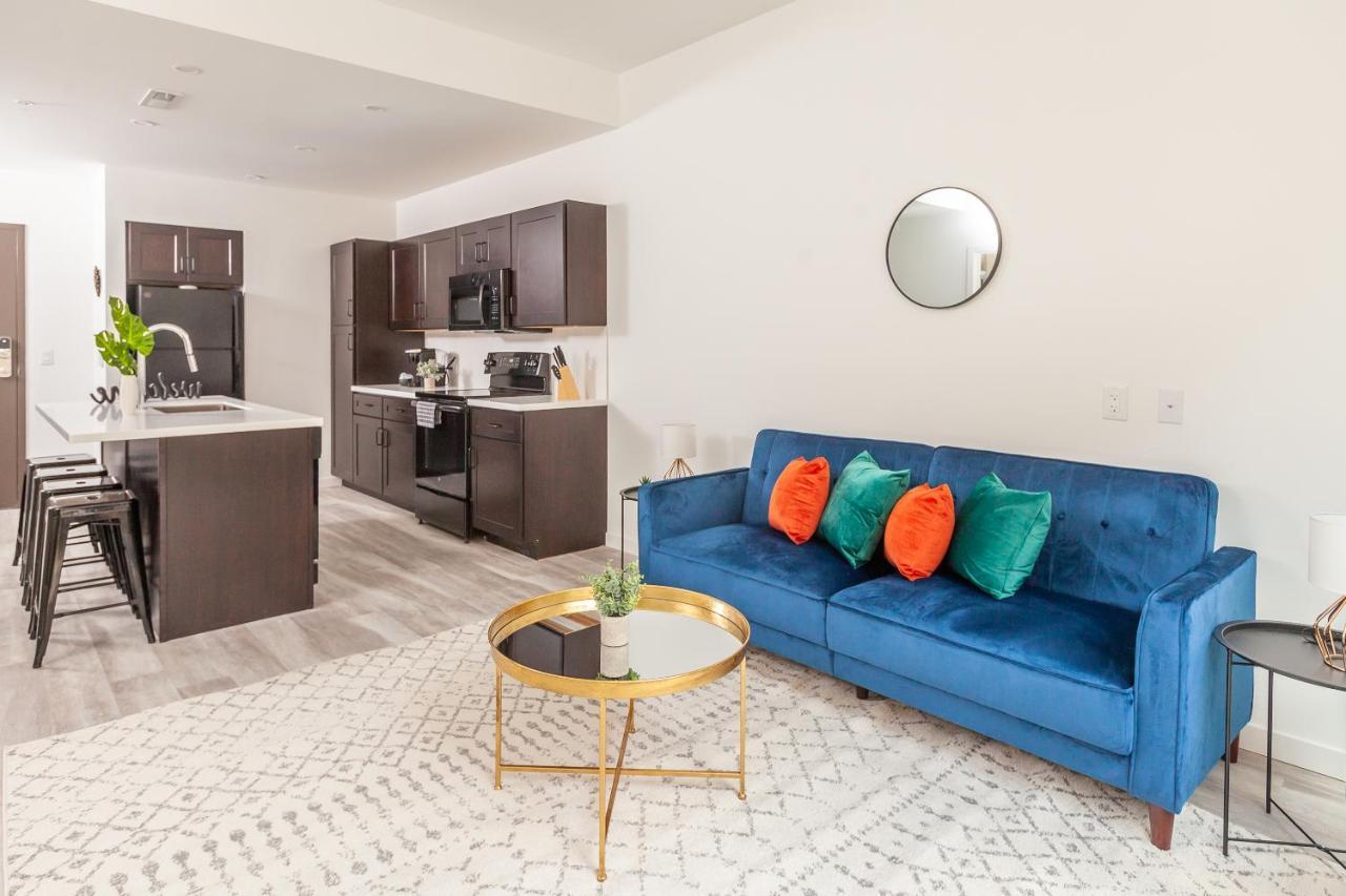 Frontdesk I The Blonde Apts Downtown Σινσινάτι Δωμάτιο φωτογραφία